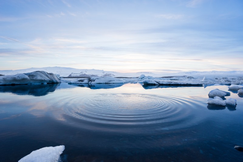 jeremy-goldberg-38464-unsplash_副本