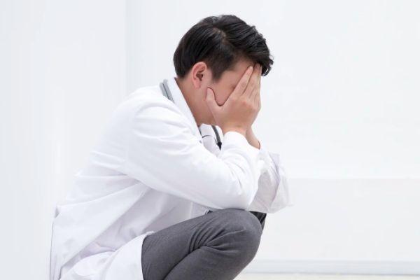 圖怪獸_簡約攝影風關(guān)愛兒童公眾號封面首圖